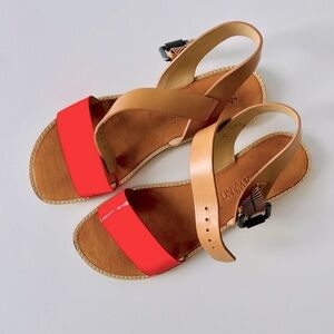 PRELOVED Vera Wang Sandals with Accent Strap